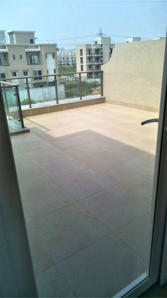  visionnaire homes Balcony