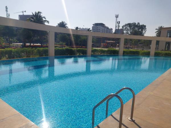 amenities of Century Breeze