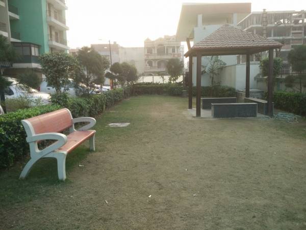  homes Landscaped Gardens