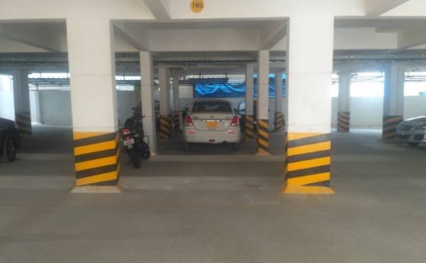  sunscape Car Parking