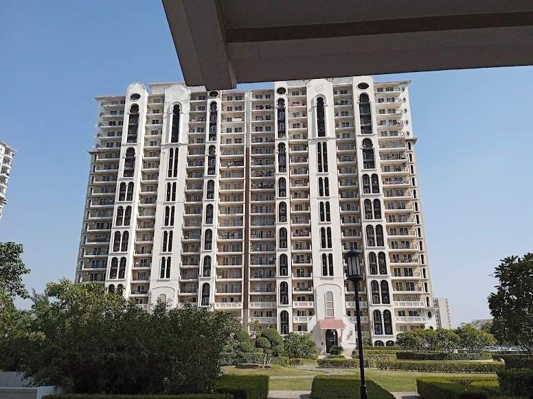  the skycourt Elevation