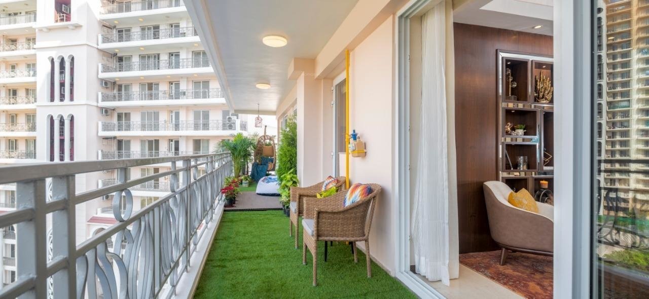  the skycourt Balcony