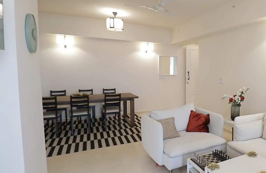  the skycourt Living Area