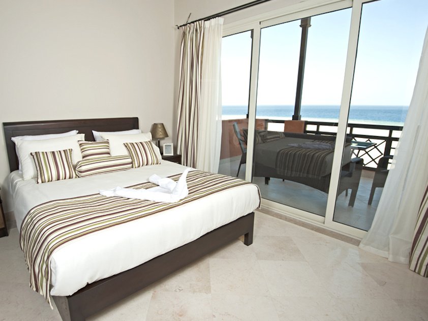  bou thakuranir haat Bedroom