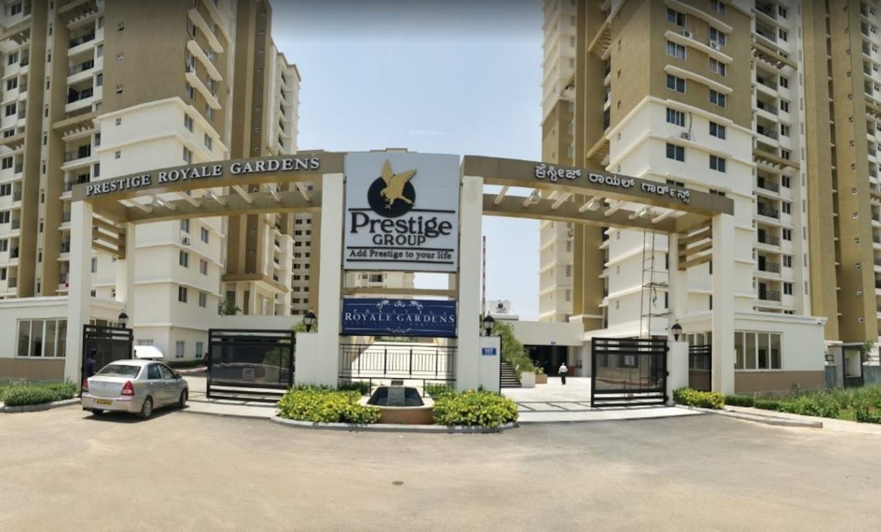  royale gardens Gated Community