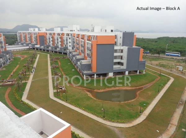 Images for Elevation of Mahindra Iris Court