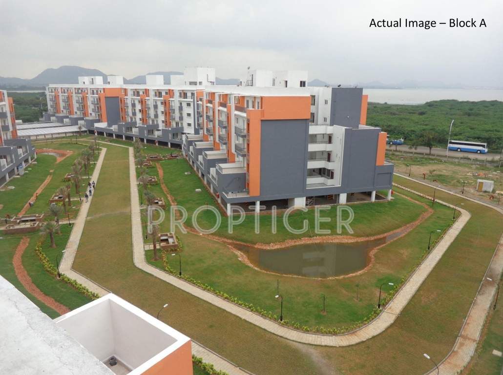 Images for Elevation of Mahindra Iris Court