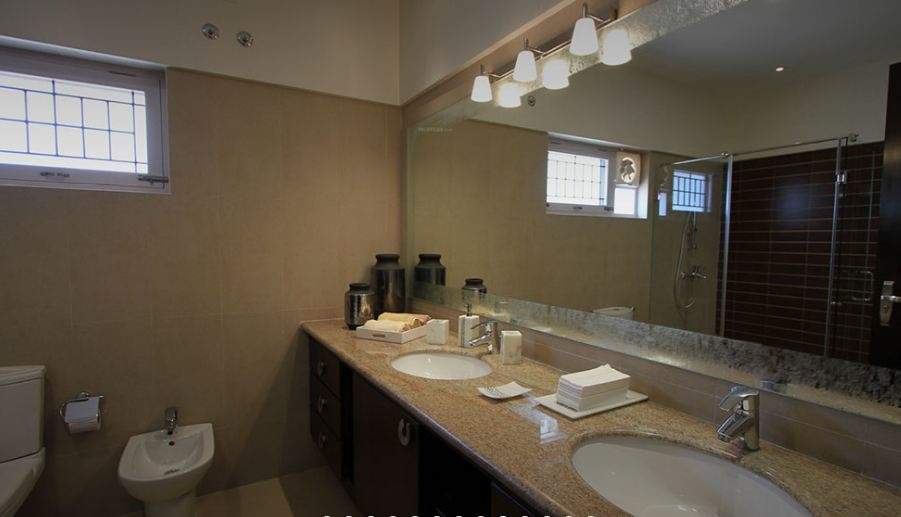 palm retreat villas Bathroom