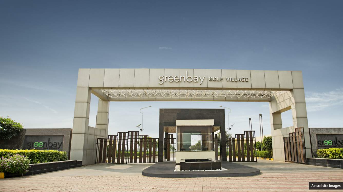  greenbay golf village Elevation