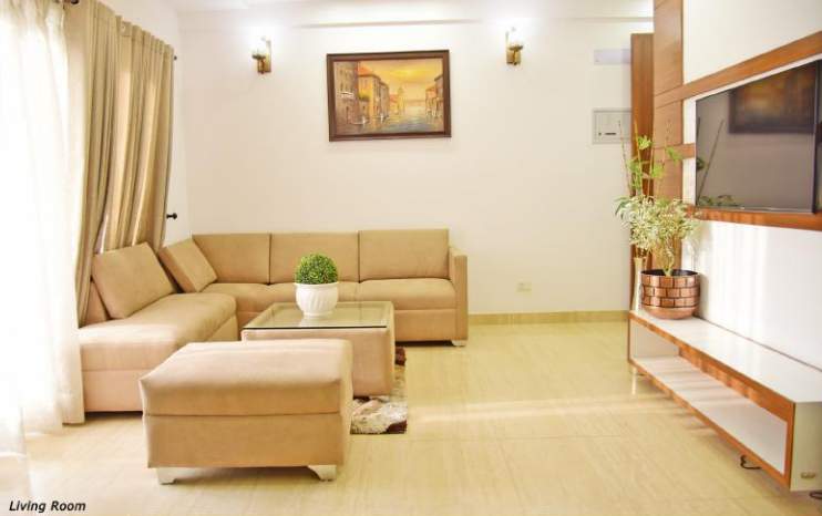  royal city Living Area