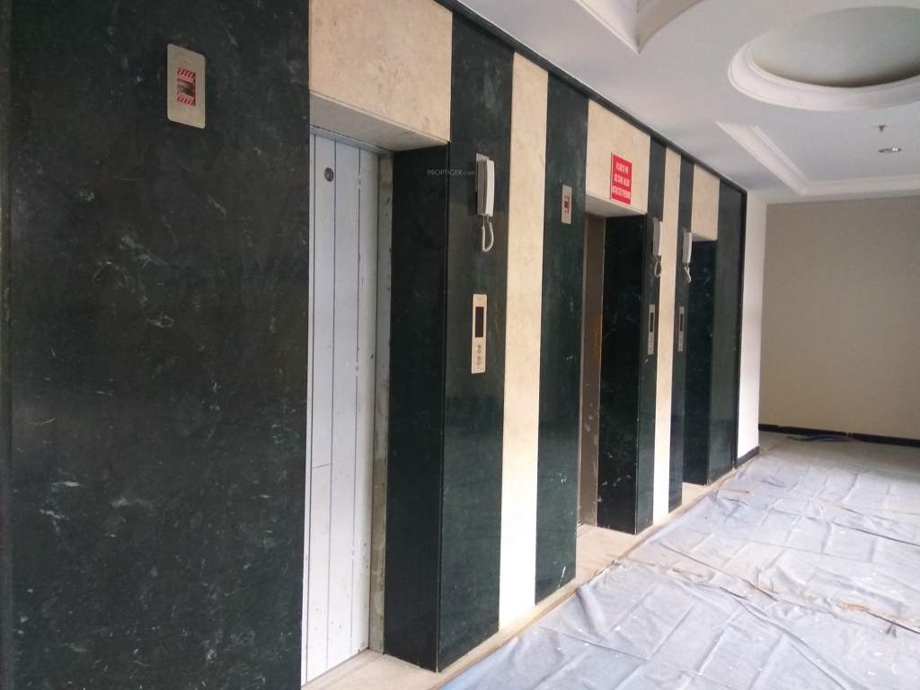  regency la majada Lift(s)