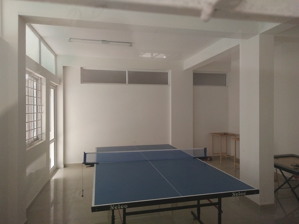  hill view 2 Indoor Games