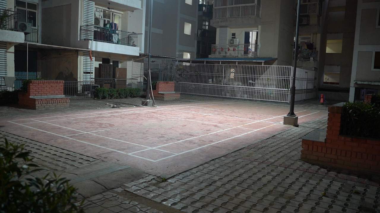  addela palm resorts Badminton Court