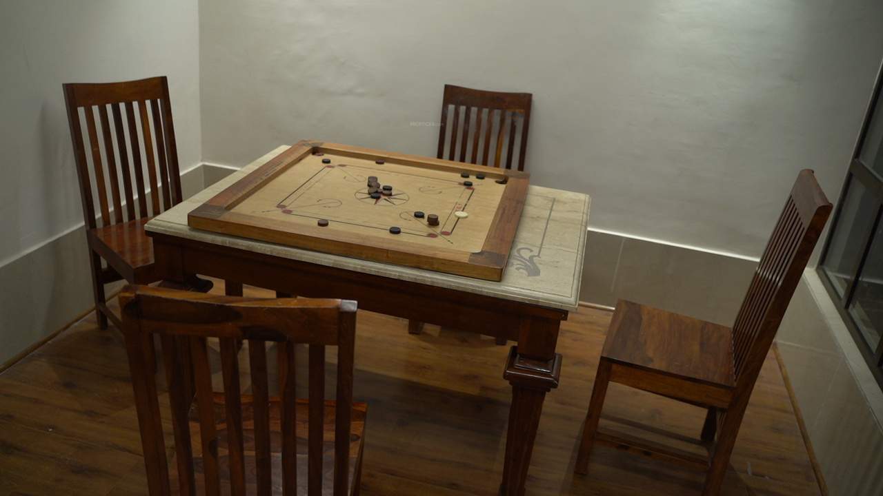  addela palm resorts Carrom