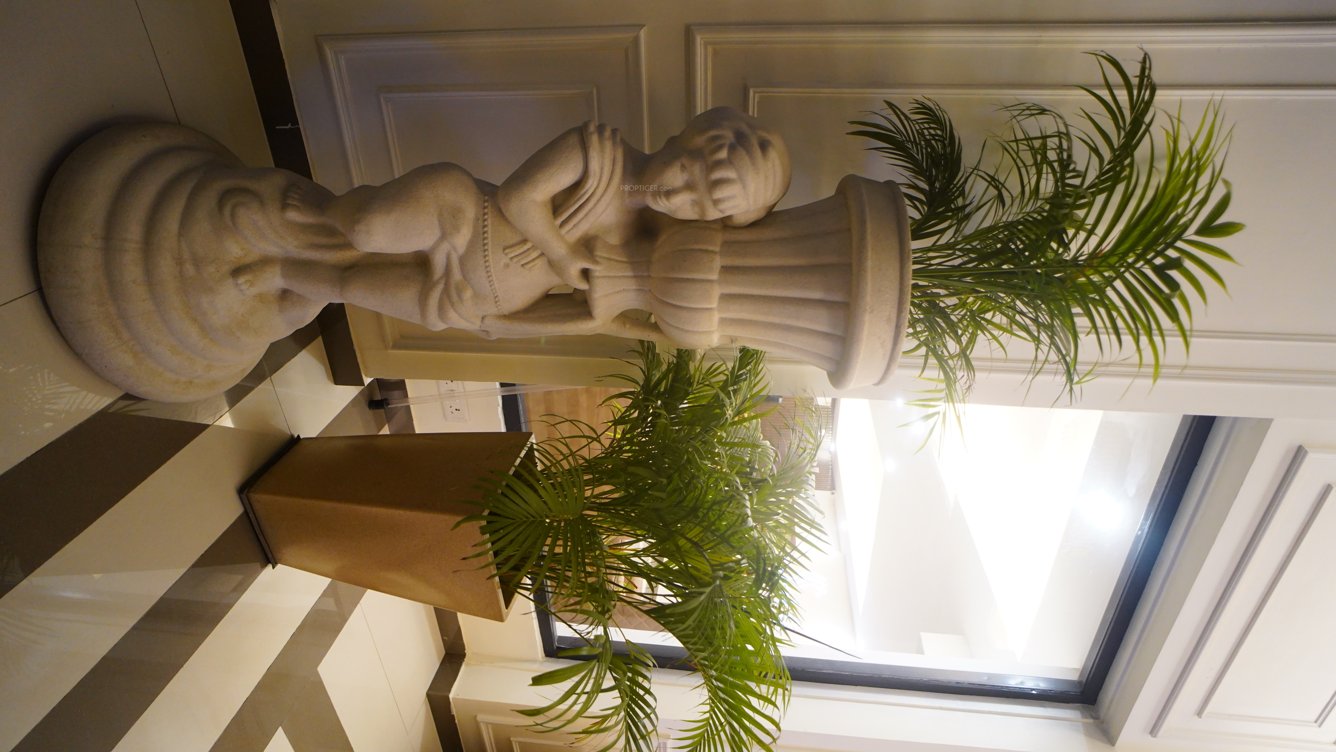  addela palm resorts Others