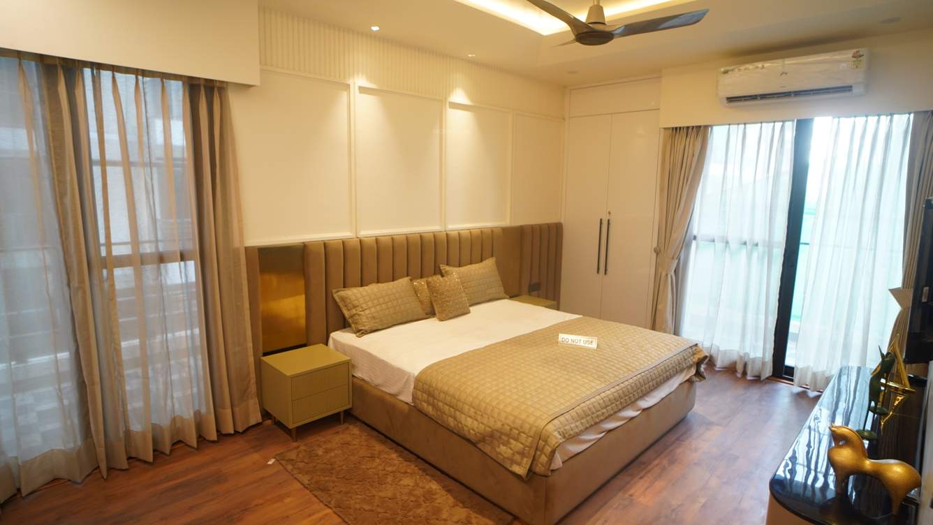  addela palm resorts Bedroom