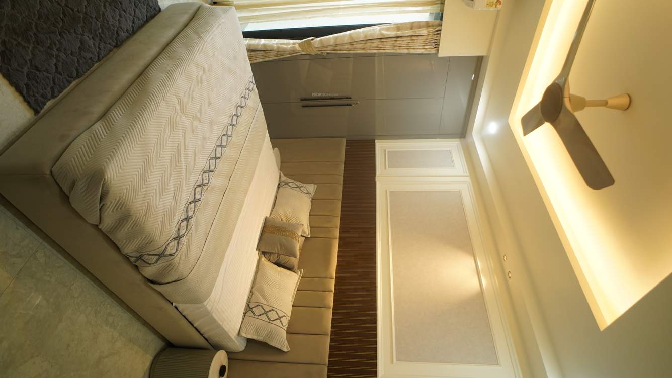  addela palm resorts Bedroom