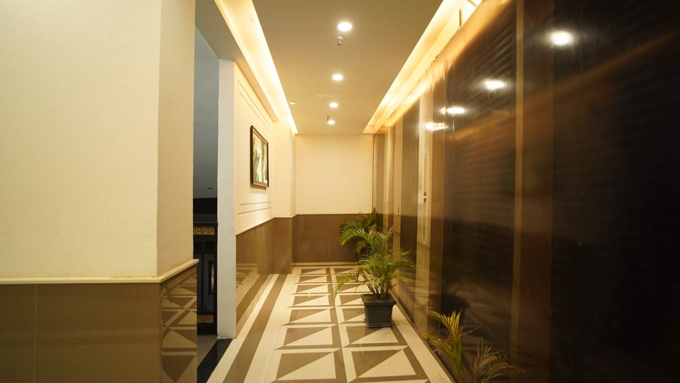  addela palm resorts Lobby