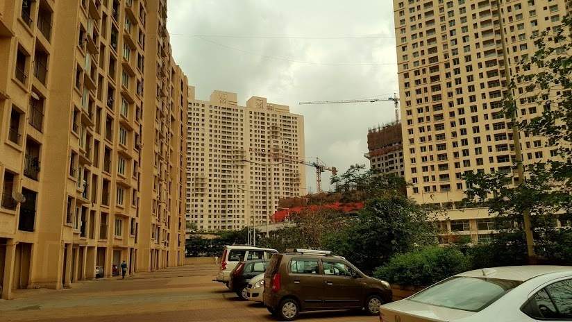  urbania acura Car Parking