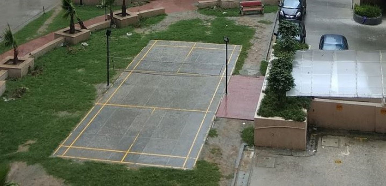  orchid Badminton Court