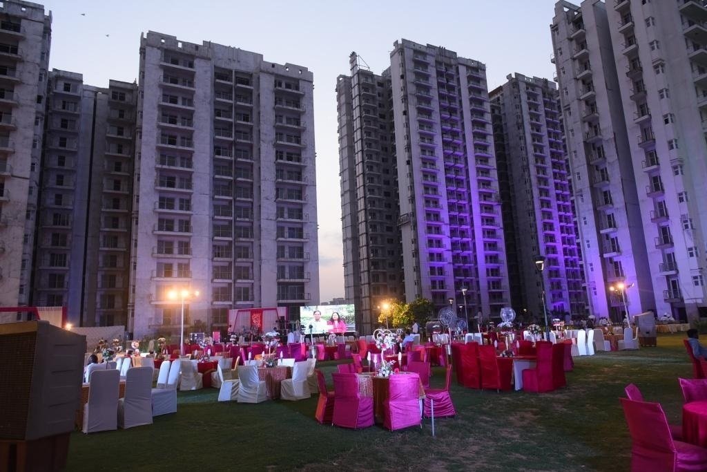  greenburg Party Lawn