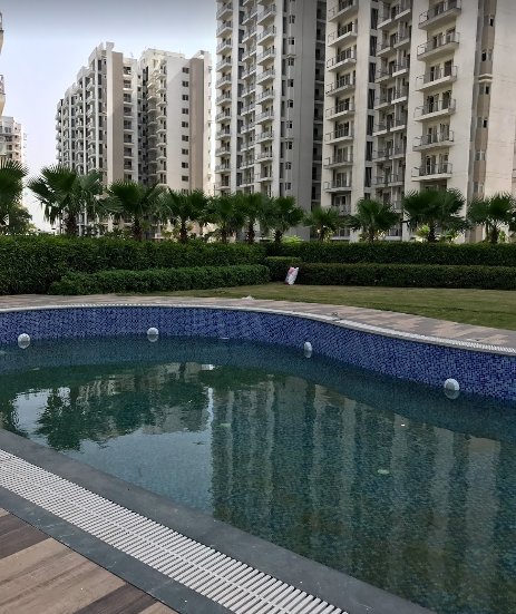  greenburg Swimming Pool