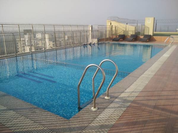 Swimming Pool amenities of Nandini Metro Suites
