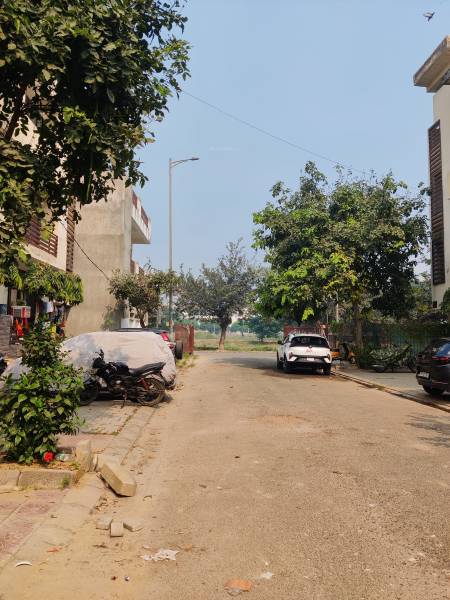  gracious-floors Internal Roads & Footpaths