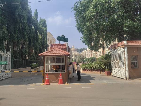 Gated Community sherwood Gated Community
