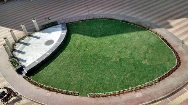  paradise Landscaped Gardens