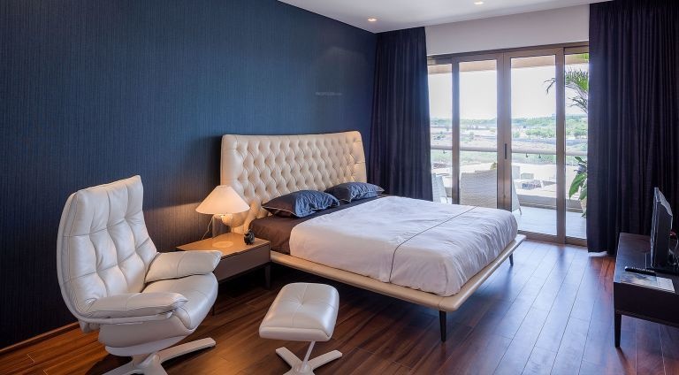 eon waterfront Bedroom
