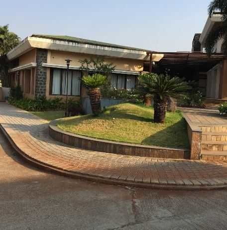  valencia-2 Landscaped Gardens