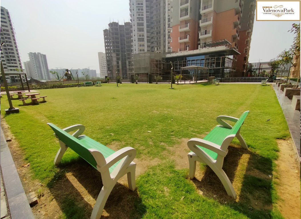  valenova park Senior Citizen Siteout