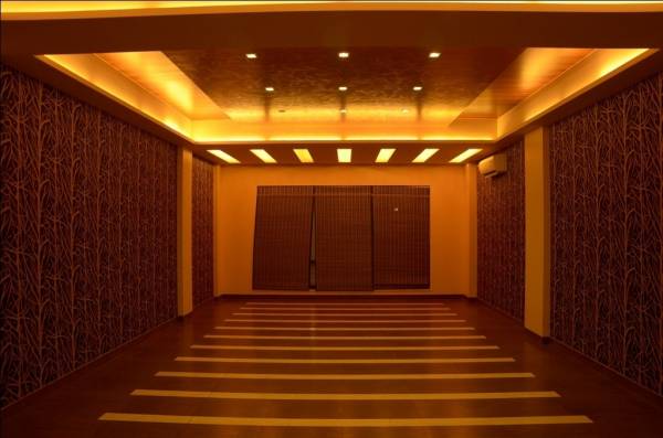 Images for Main Other of Tharwani Ritu World