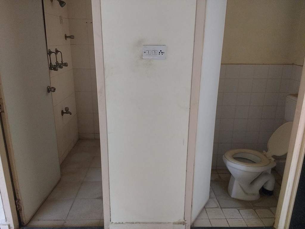  city Bathroom