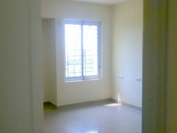 Images for Main Other of Baashyaam Happy Windows