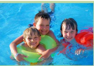  green woods Swimming Pool