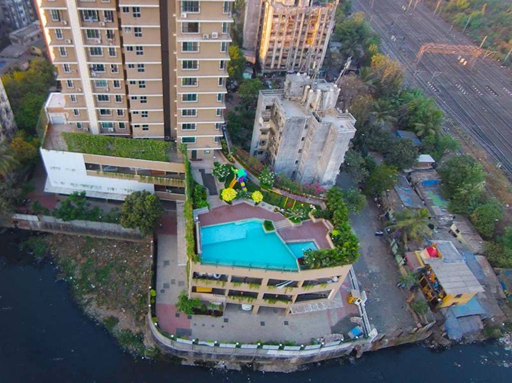 Images for Amenities of Mayfair Greens