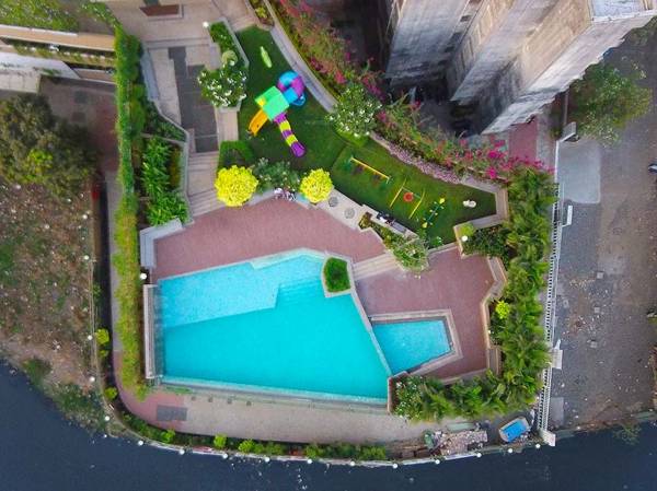 Images for Amenities of Mayfair Greens