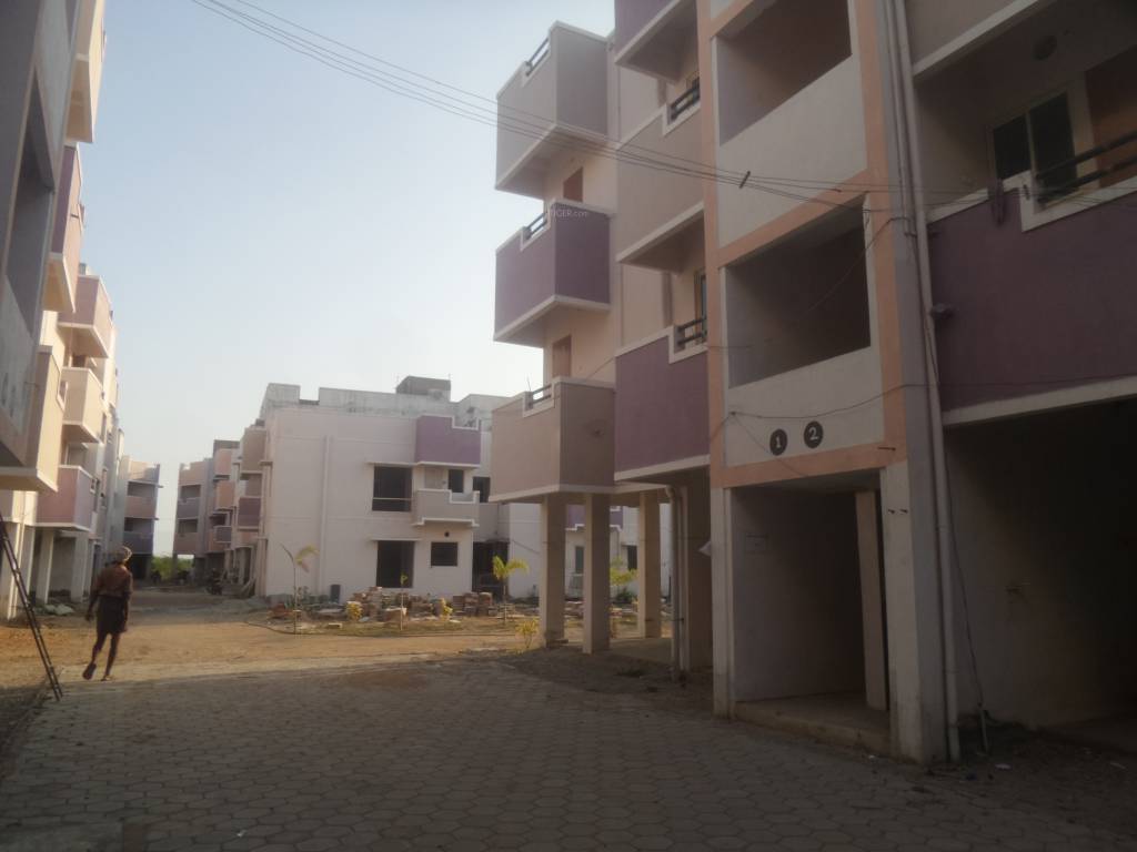  tremain Internal Roads & Footpaths