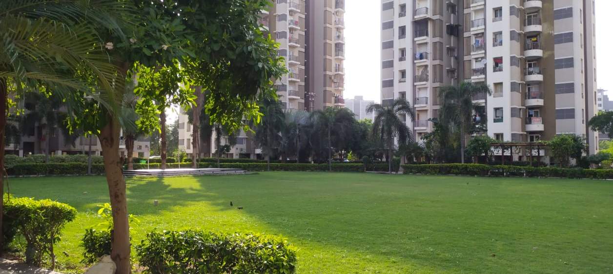  ganesh genesis Landscaped Gardens