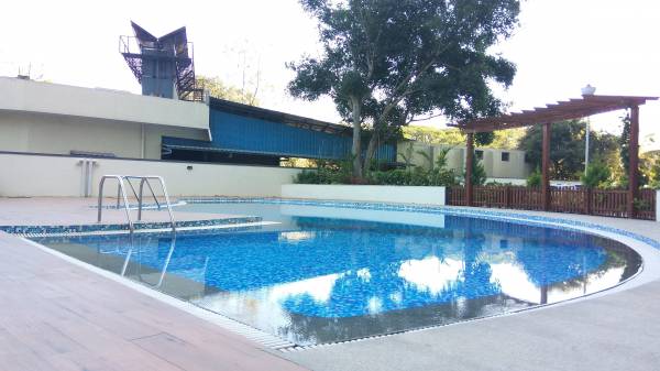  heights Swimming Pool