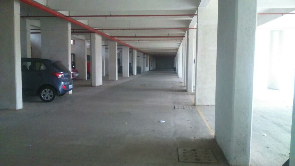  green city Car Parking