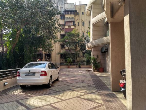  residency Open Parking