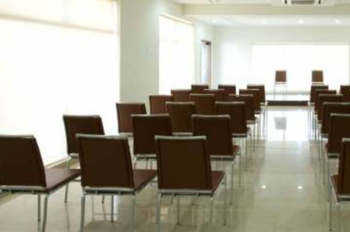  white waters i Multipurpose Hall