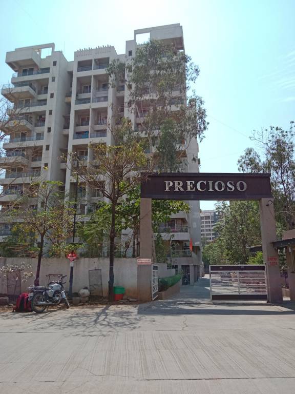  precioso Gated Community