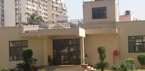 Club House palm-grove-heights Club House