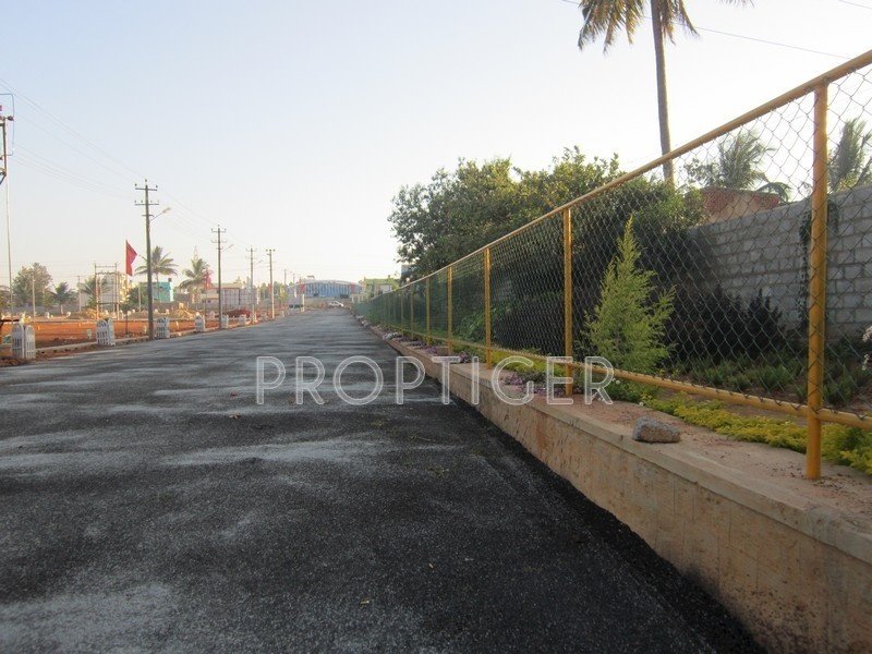 Images for Main Other of Tekton Incity