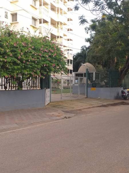  lakeside-habitat Gated Community