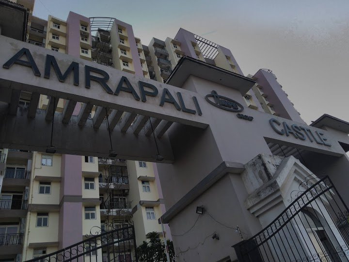  castle Gated Community